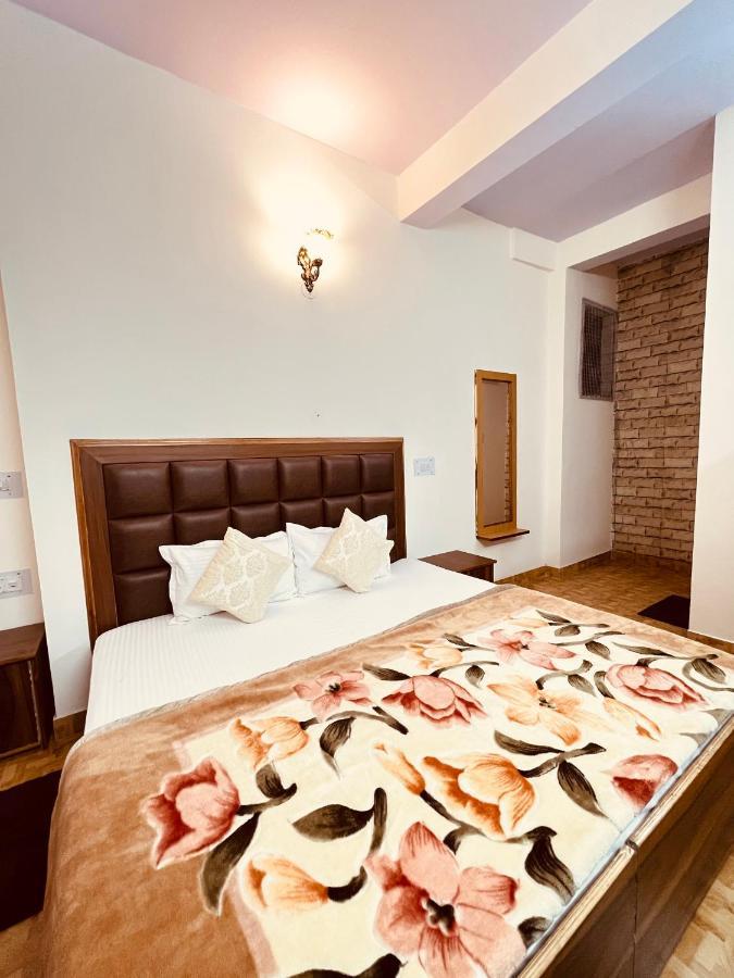 Residence Inn Homestay Shimla Eksteriør bilde